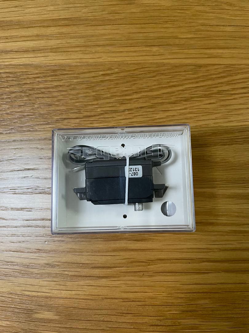 新品 Futaba HPS-CT501 ロープロファイルサーボフタバ