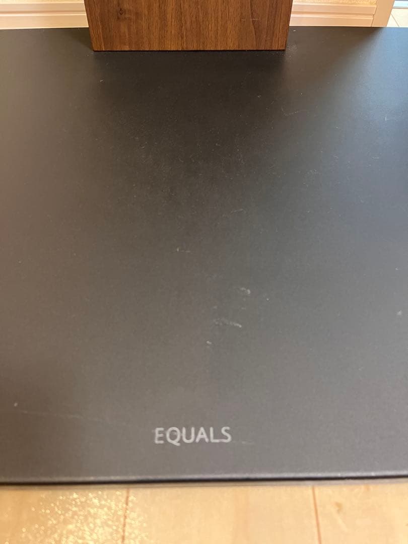 EQUALS WALLウォール 壁寄せTVスタンドV2 と収納付きゲーム機棚板