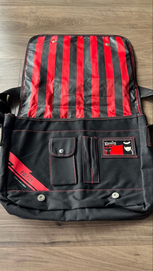 Vintage Emily The Strange メッセンジャー　希少