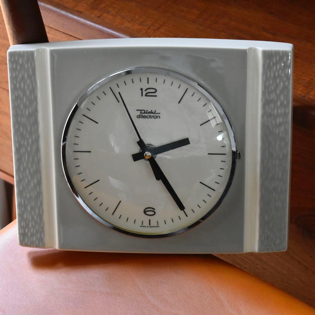 E4; ドイツ Diehl社 ヴィンテージ壁掛け時計