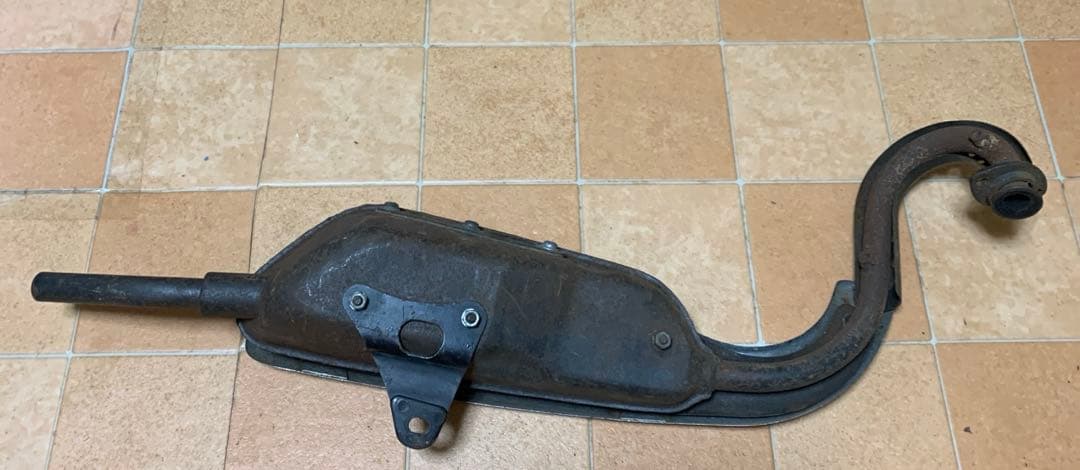 モンキーz50j？純正マフラー　在庫2025か