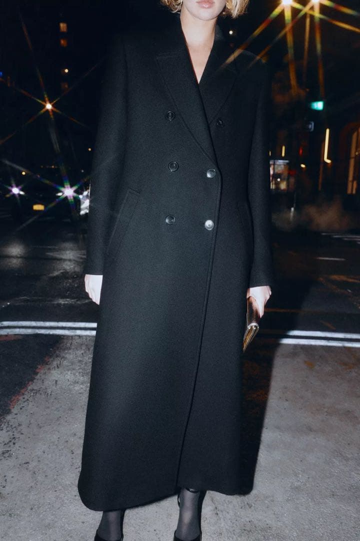 ZARAロング丈ダブルブレストコート