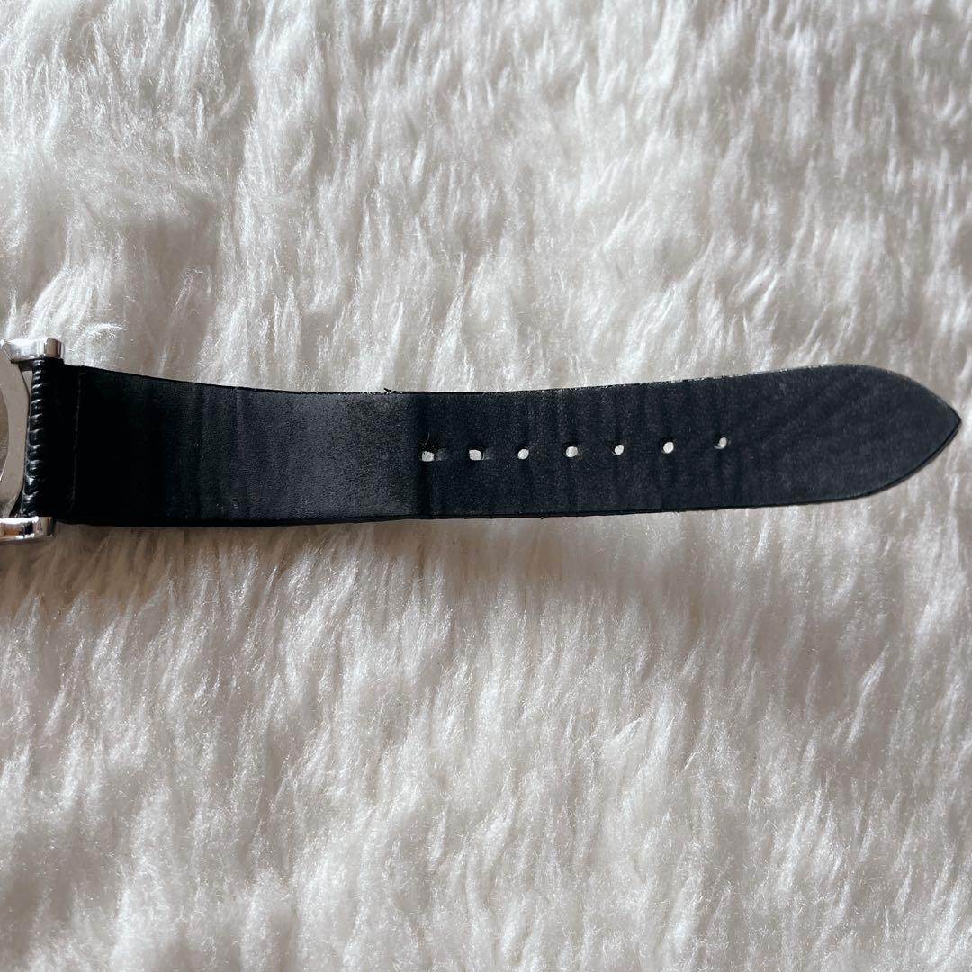 ヴィヴィアンウエストウッド　サークルオーブ　腕時計　レザーバンド　ブラック