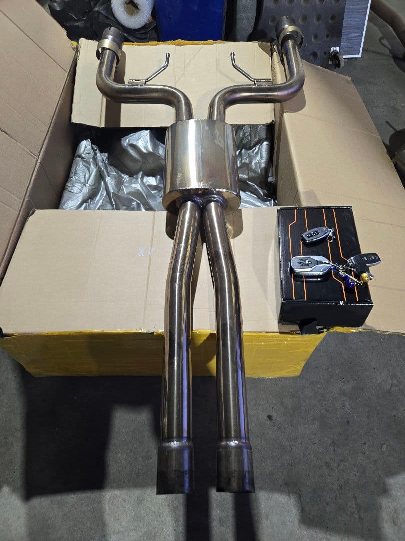 マセラティ－ギブリマフラー