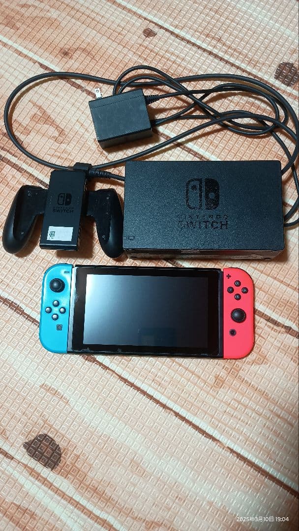 Nintendo Switch　本体　箱付属品有り