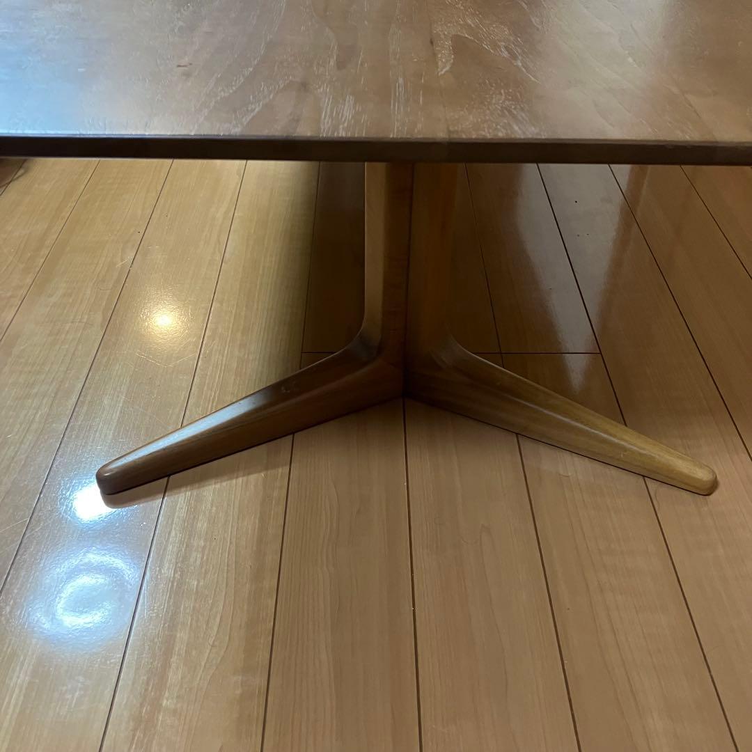 HUKLA 120 木製テーブル ローテーブル