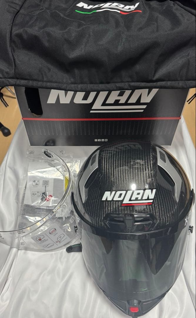 美品　最新モデル　NOLAN X804RS ヘルメット　Lサイズ　moto gp