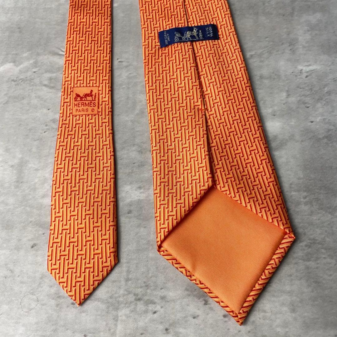 美品 HERMES エルメス H柄 総ロゴ ネクタイ オレンジ