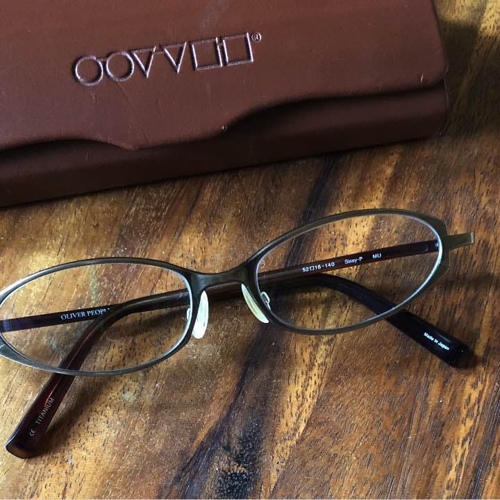 【沢尻エリカさん使用、オリバーピープルズ UＶメガネ】