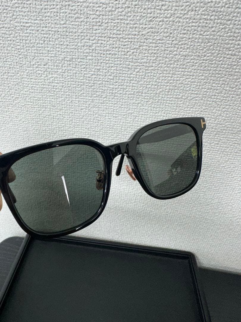 【TOM FORD 】トムフォード　サングラス