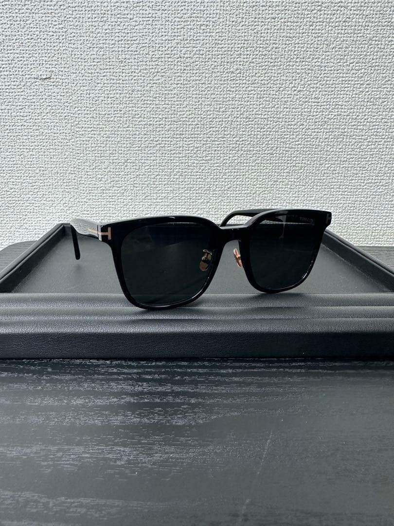 【TOM FORD 】トムフォード　サングラス