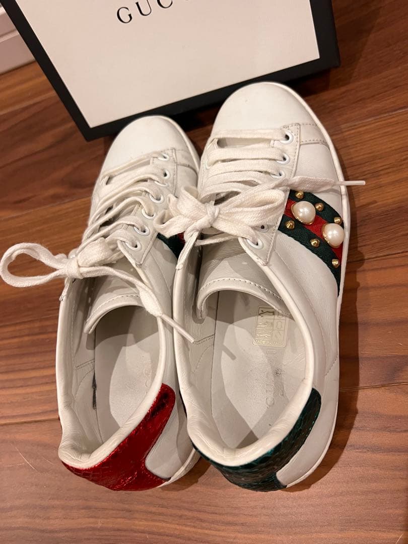 GUCCI・レディーススニーカー