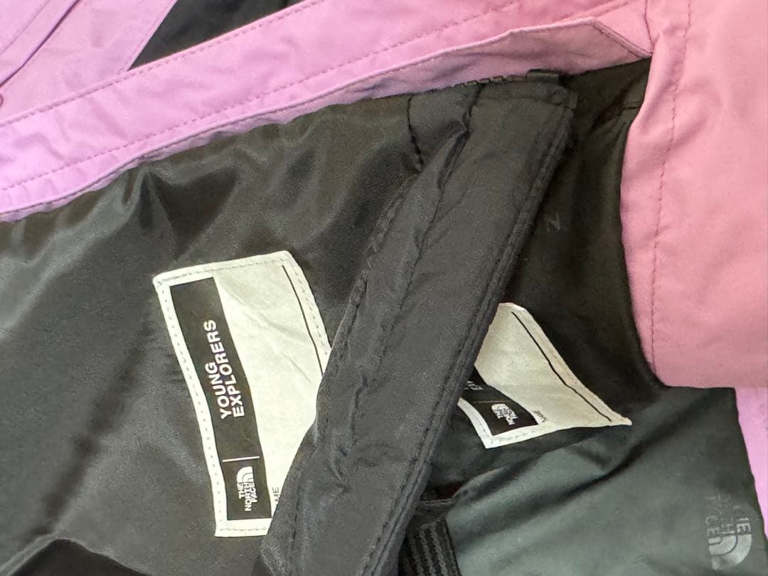 新品　ノースフェイス　130 スノーウェア　スキーウェア　キッズ