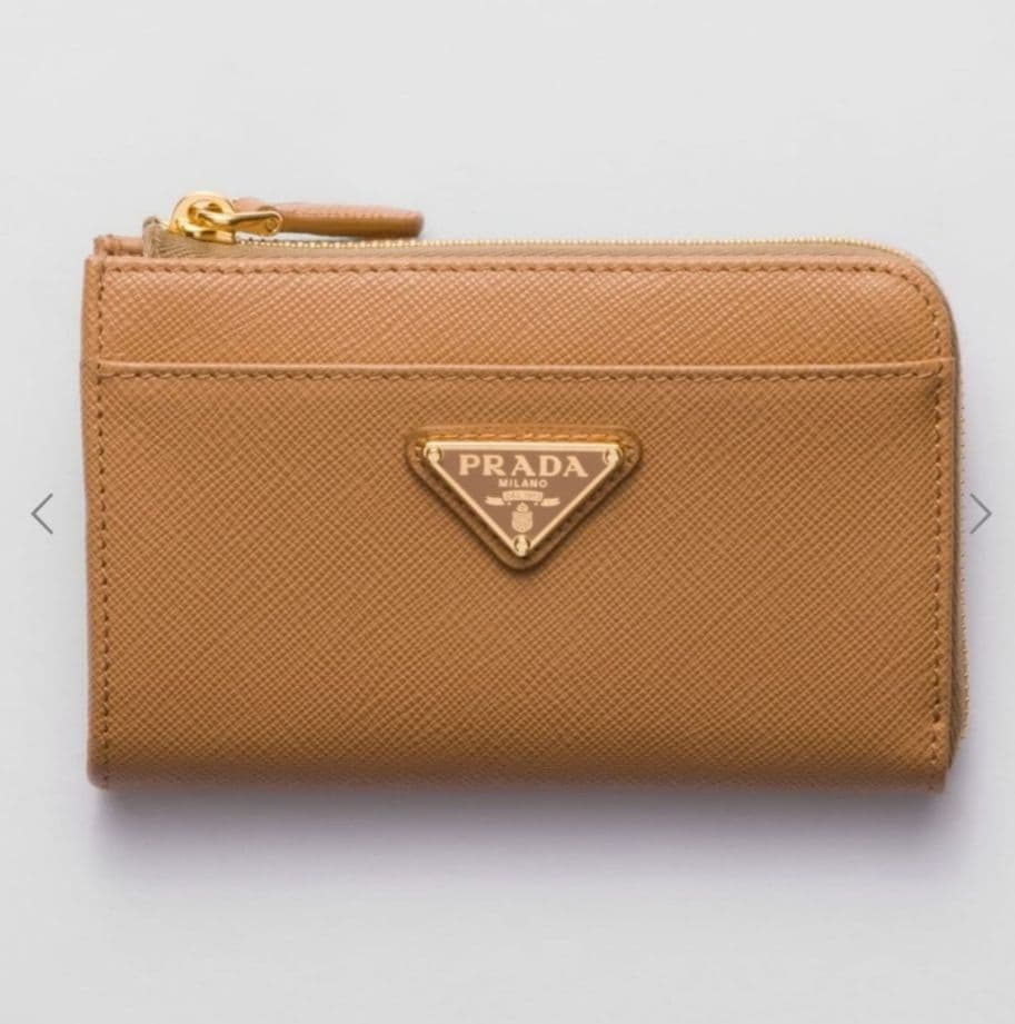 PRADA サフィアーノトライアングルキーケース