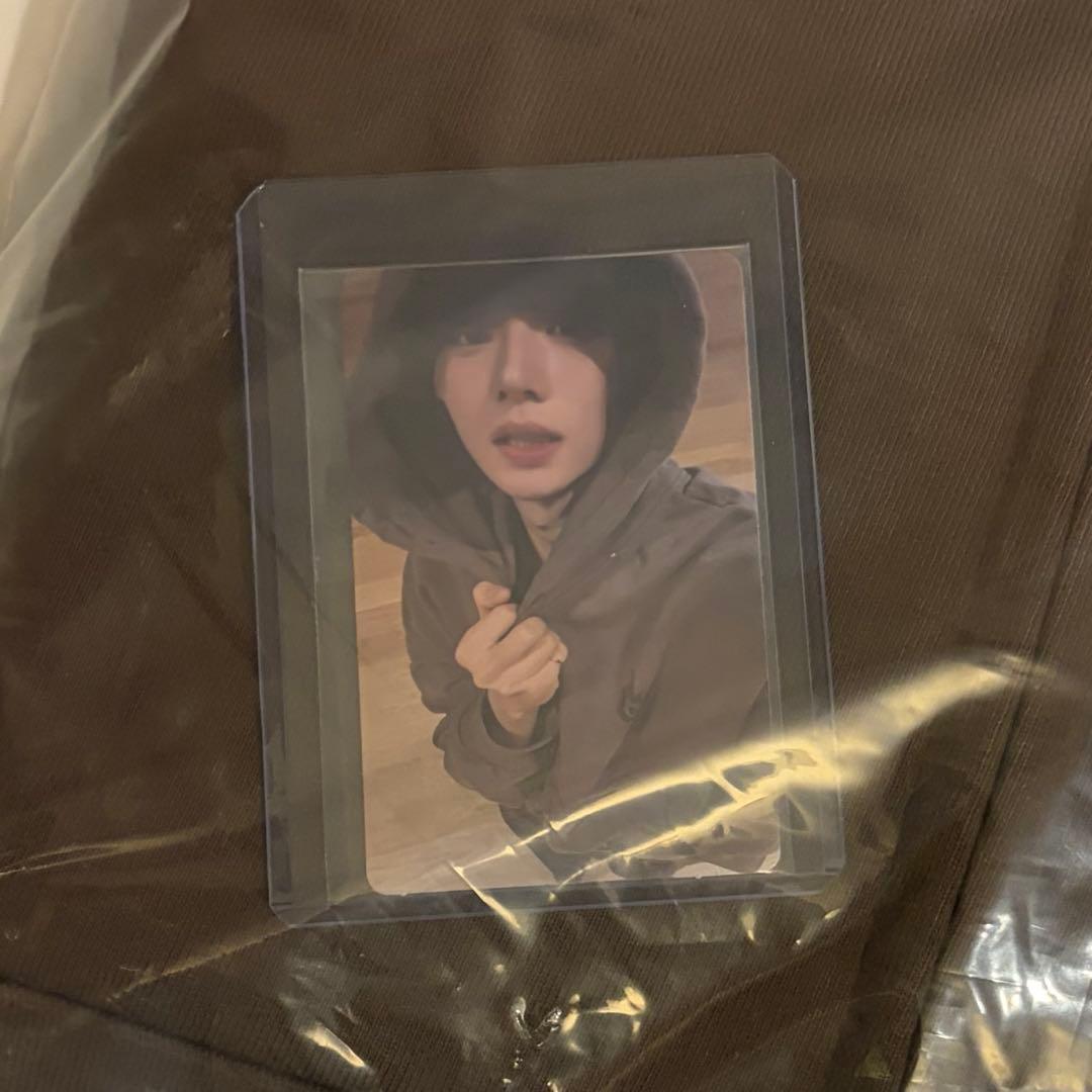 韓国　ald1 EUPHORIA OFFICIAL MD パーカー　サンウォン