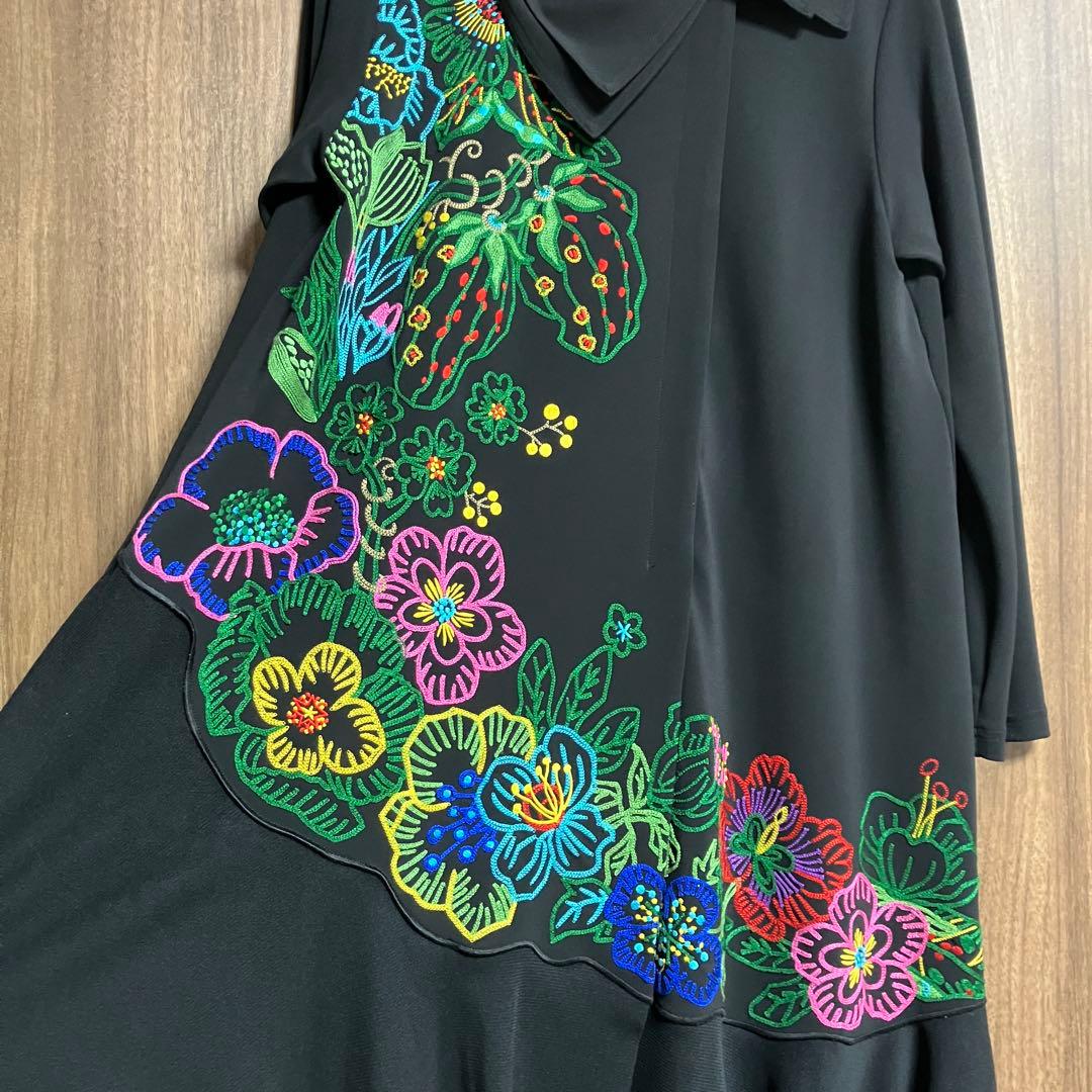 TOKUKO 1er VOL　トクコ　 チュニック　羽織物　コート　お花　刺繍