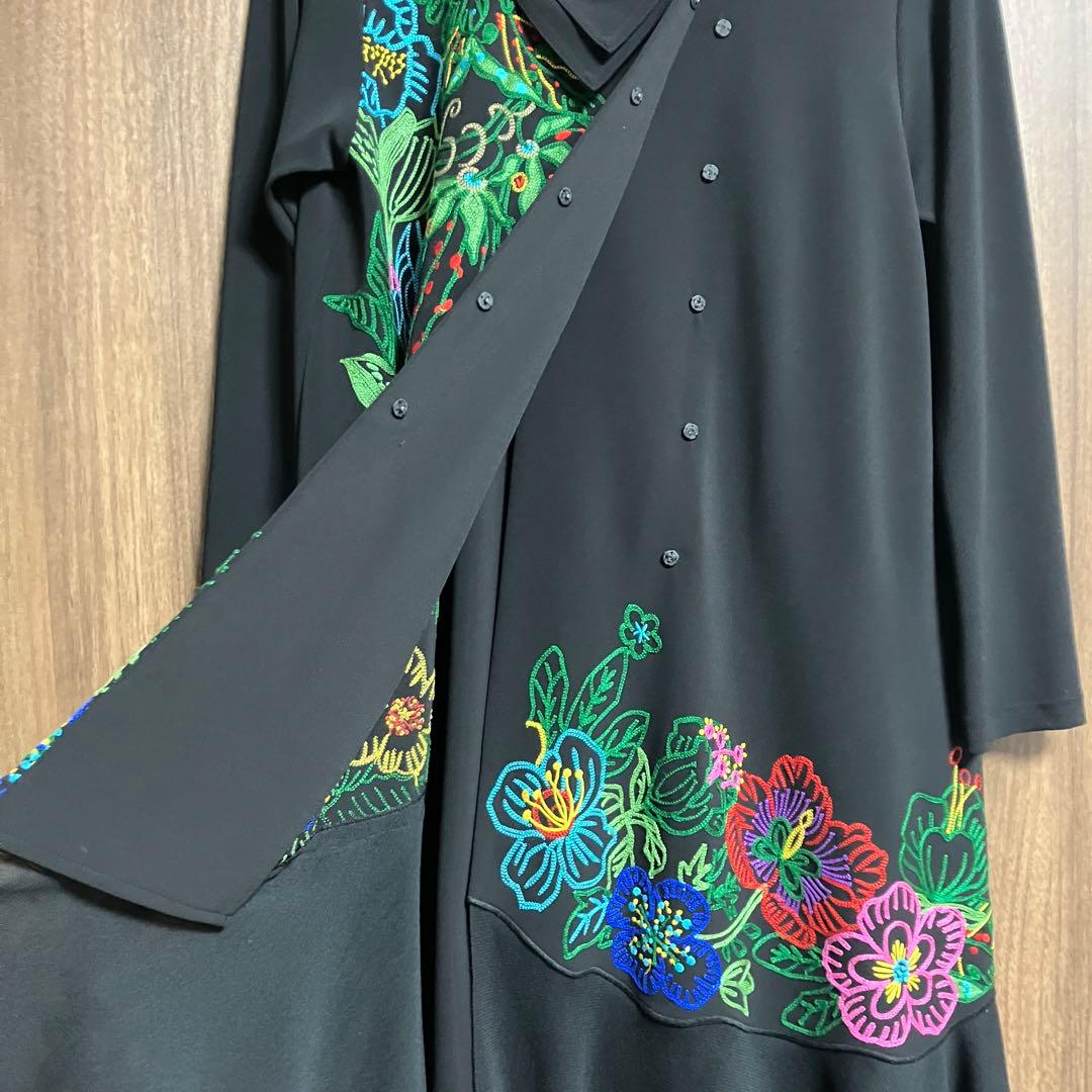 TOKUKO 1er VOL　トクコ　 チュニック　羽織物　コート　お花　刺繍