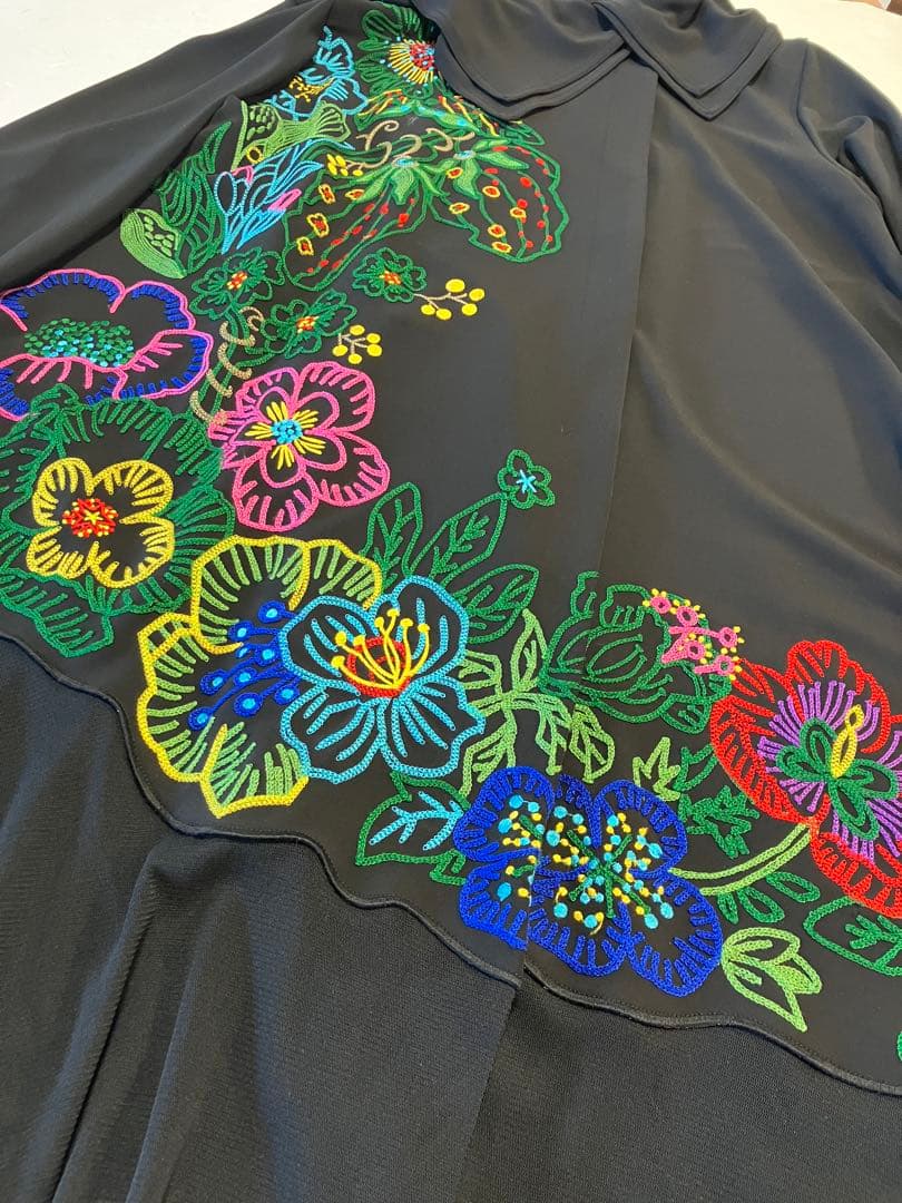 TOKUKO 1er VOL　トクコ　 チュニック　羽織物　コート　お花　刺繍