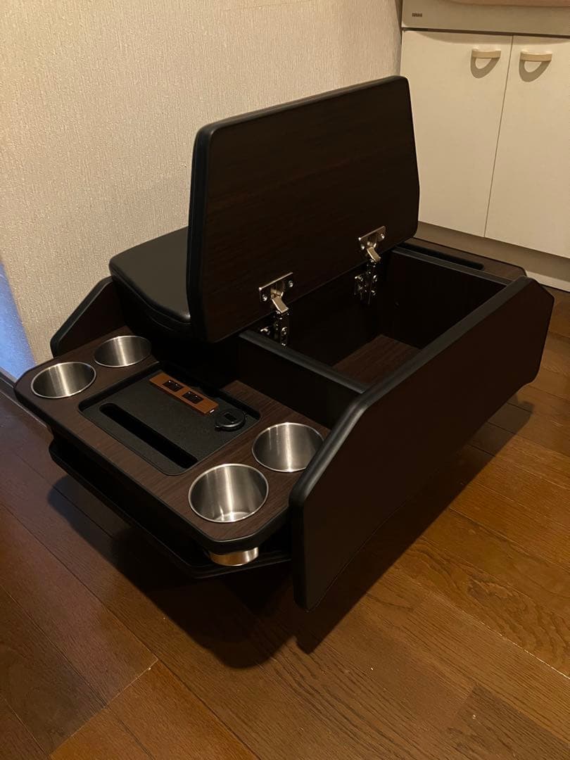 Masaページ② 200系 ハイエース ワイド コンソール