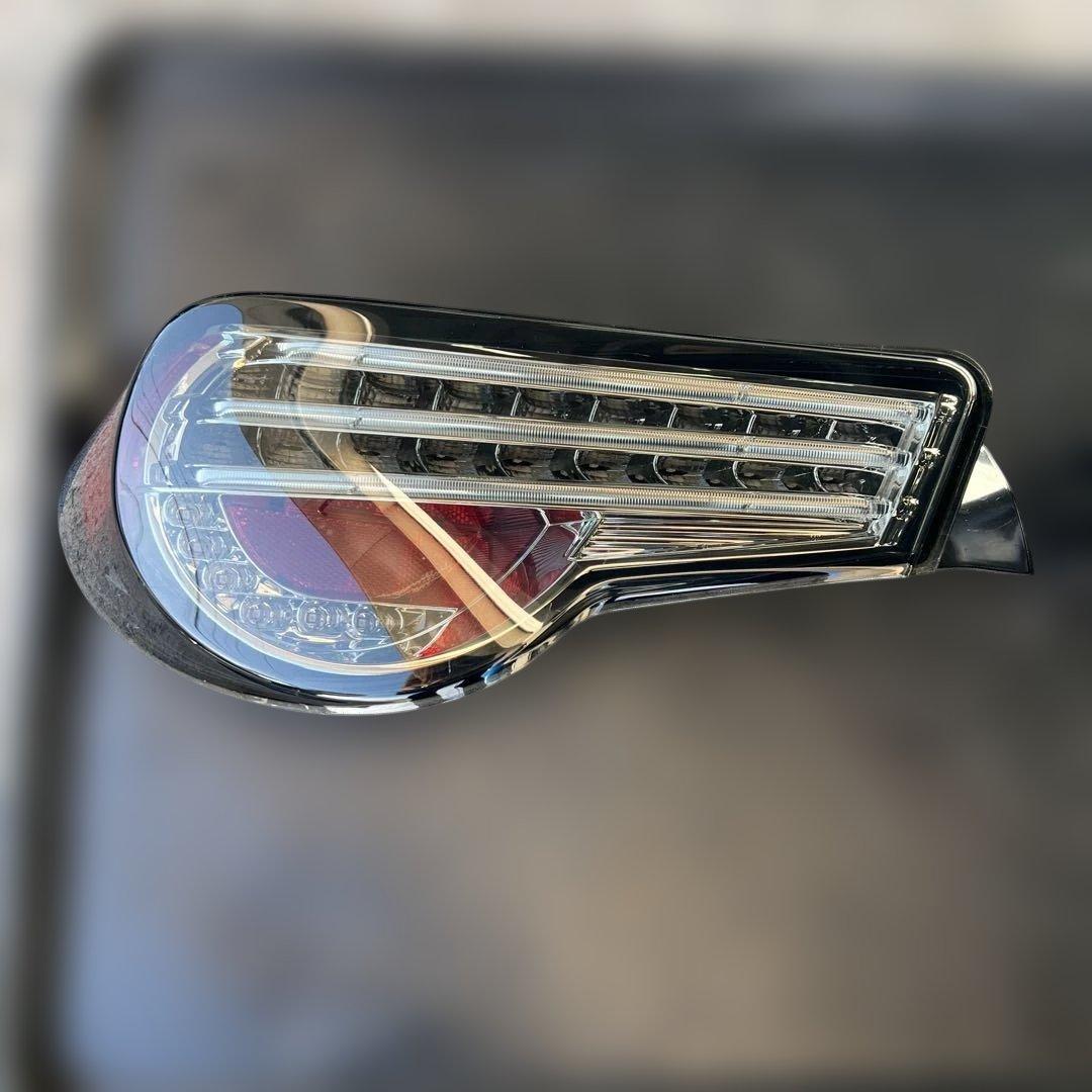 DEPO製 FT-86 ZN6 BRZ ZC6 チューブLEDテールランプ