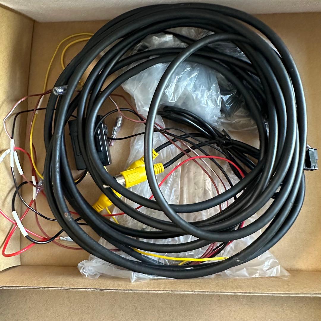 アルパイン　スリムリアビジョン 9型WVGA PKG-SB910