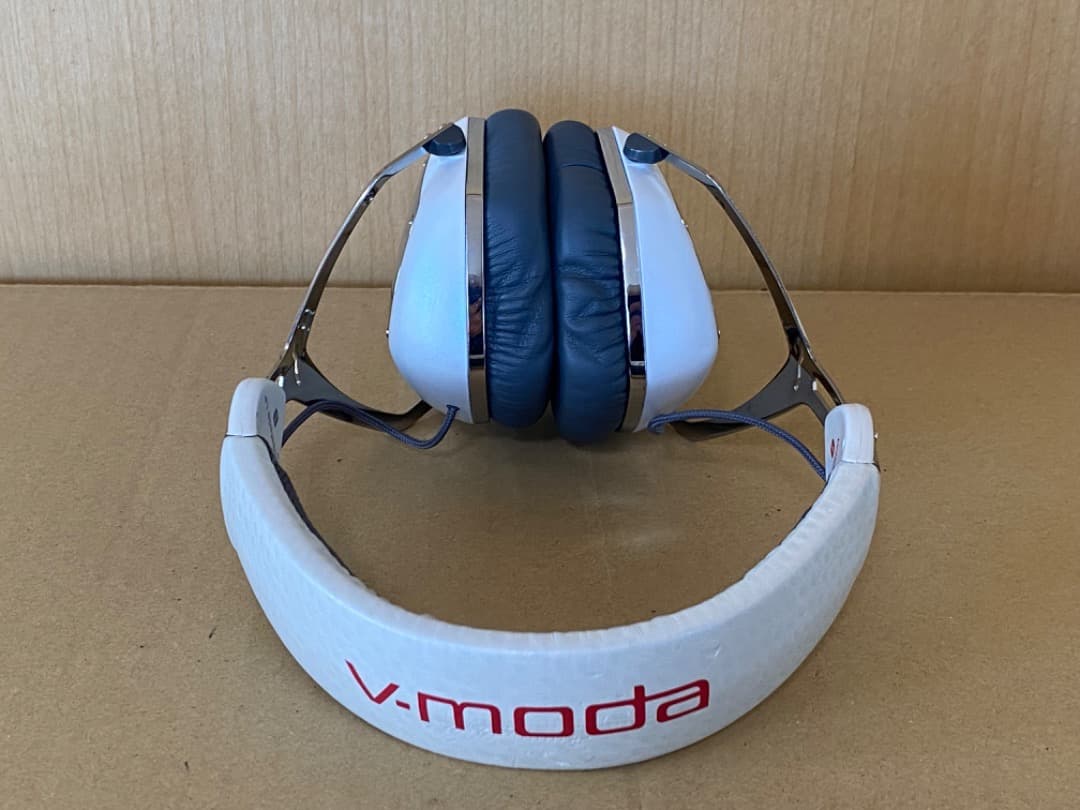 ヘッドホン v-moda crossfade LP(パールホワイト) 中古