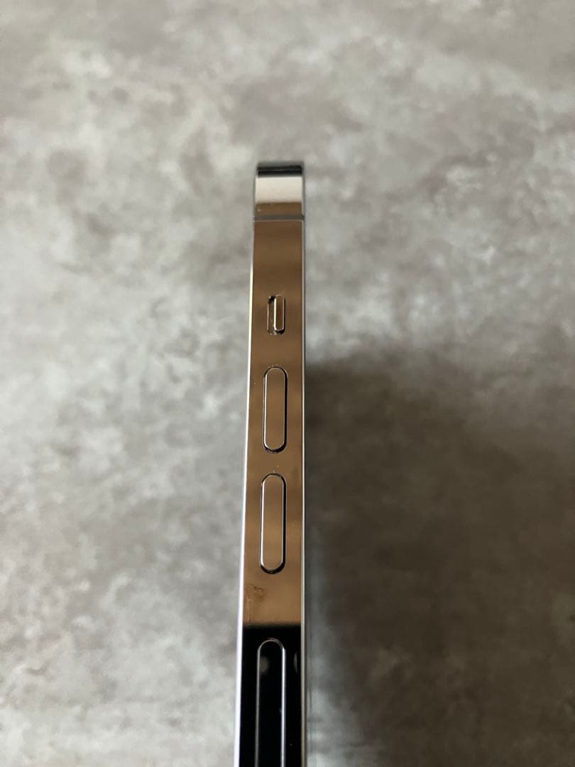 iPhone13 pro max 256gb 画面液晶割れ