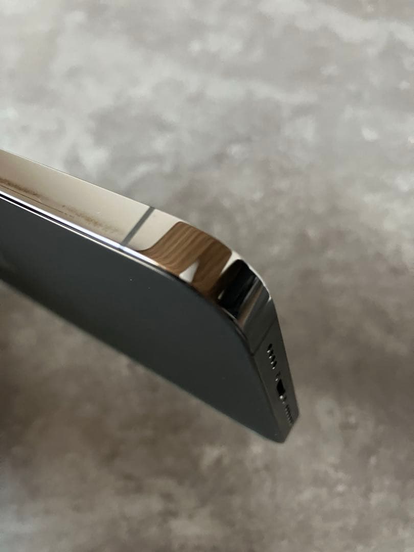 iPhone13 pro max 256gb 画面液晶割れ