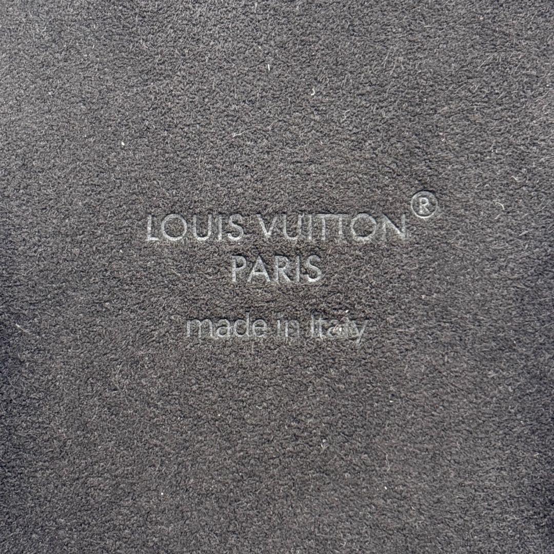 現行 ルイヴィトン iPhone 15Pro MAX モノグラム スマホケース