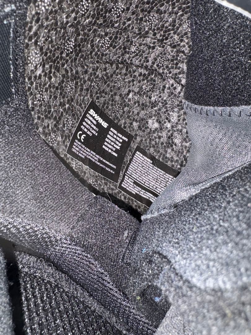 スワンズ　レーシングヘルメット　HSR-90FIS 58ー59センチ