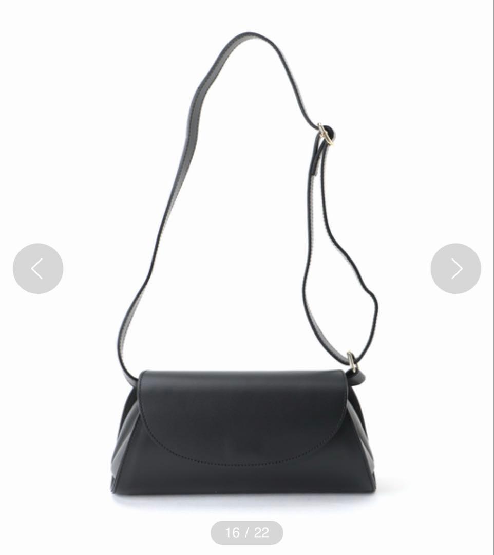 タグ付新品 AULENTTI ショルダーバッグスムースレザー