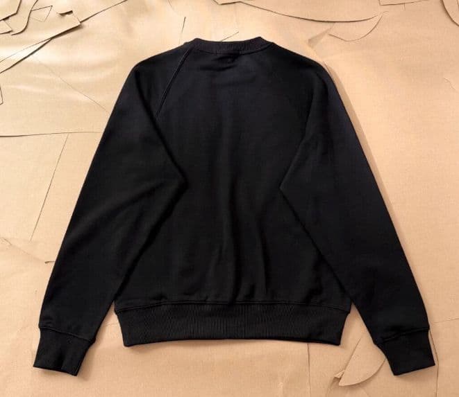 新品 ❤Amiparis❤ ブラック ハート刺繍 スウェット