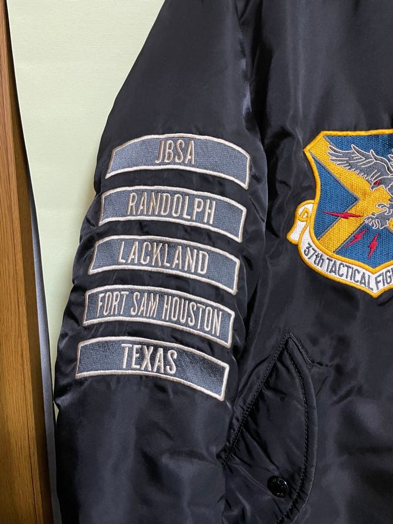 AVIREX MA-1 フライトジャケット 刺繍 ベトナム戦争