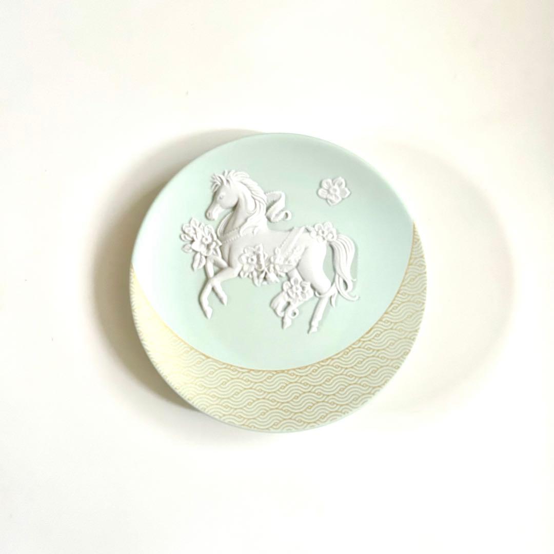 新品ウェッジウッド 干支 プレート エトトレイ 午 2026ウマ 馬 ジャスパー