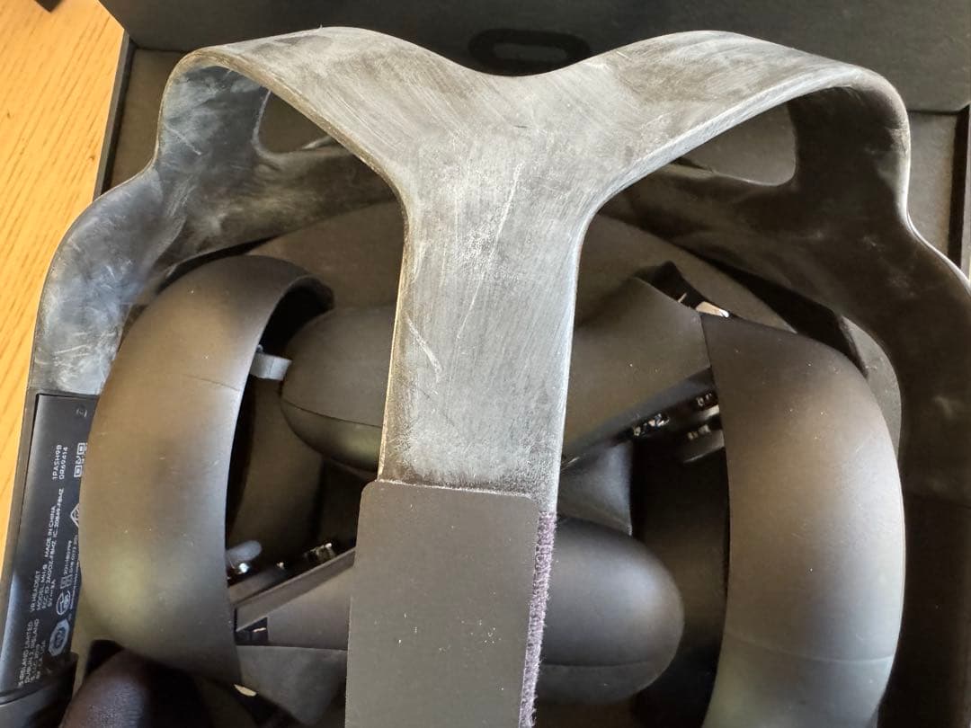  Quest VRヘッドセット 本体とコントローラー2個