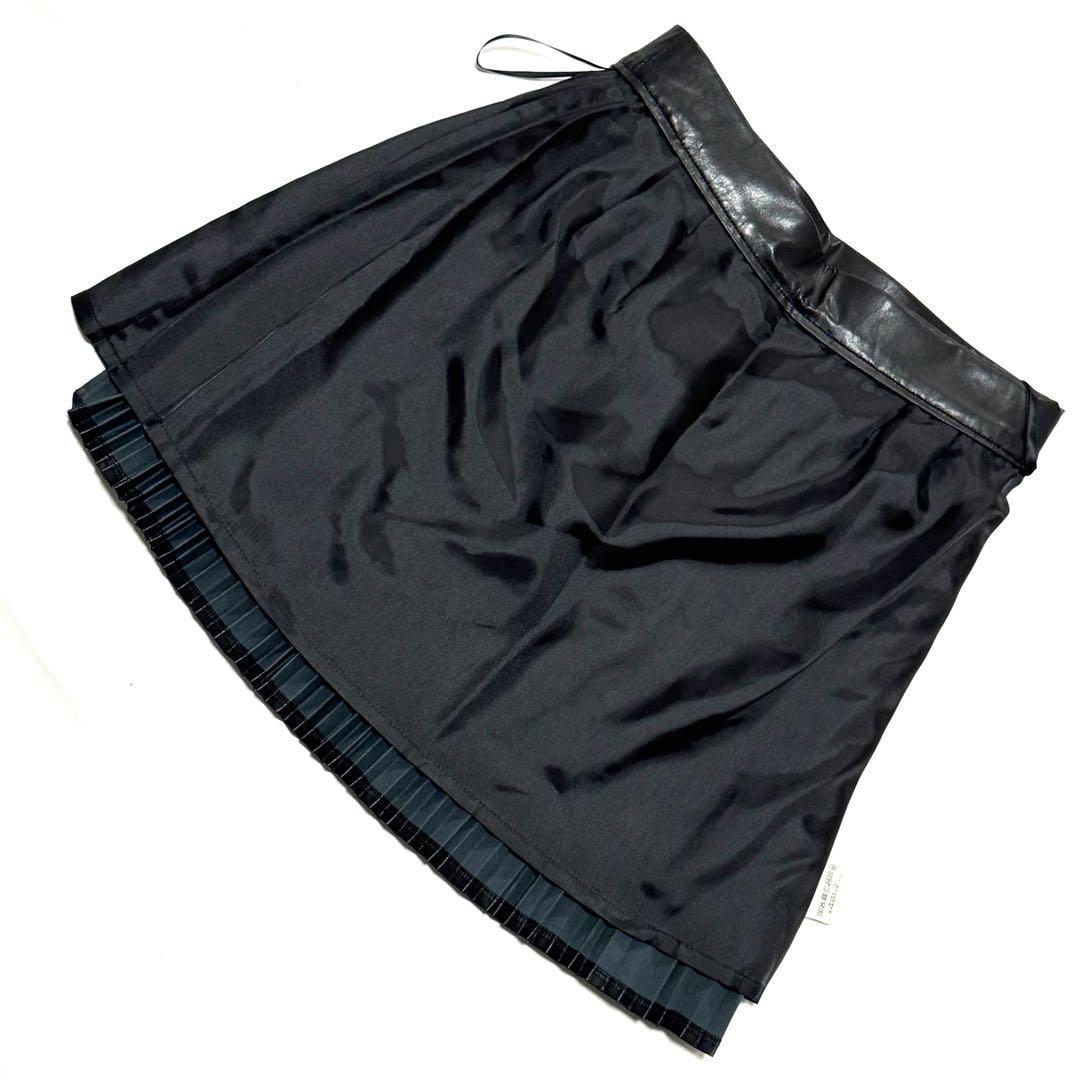新品タグ付 パーリーゲイツ プリーツスカート 黒 合皮 22年モデル