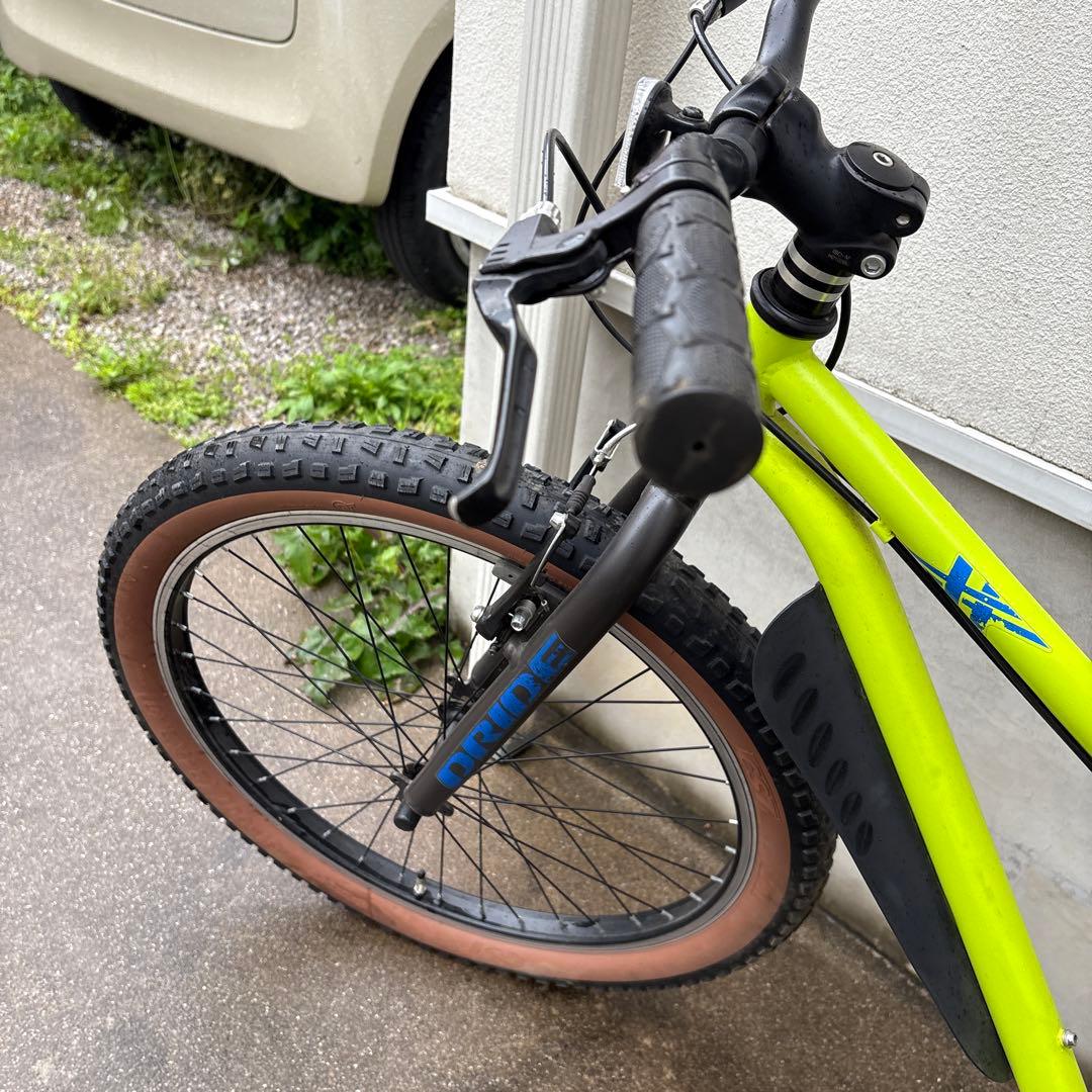 マウンテンバイク　蛍光グリーン asahi