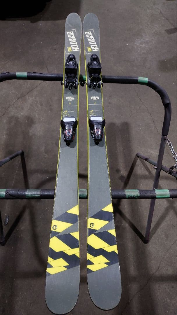 ROSSIGNOL Scratch pro jr 148ジュニア フリースタイル