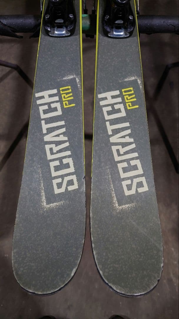 ROSSIGNOL Scratch pro jr 148ジュニア フリースタイル
