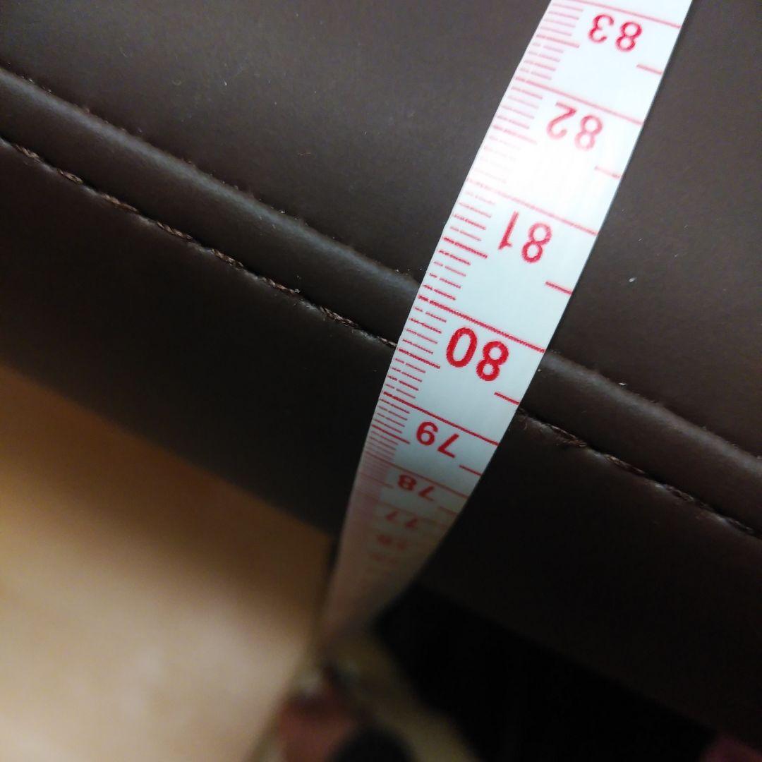 エステ・マッサージ施術 アームレスト付きベッド