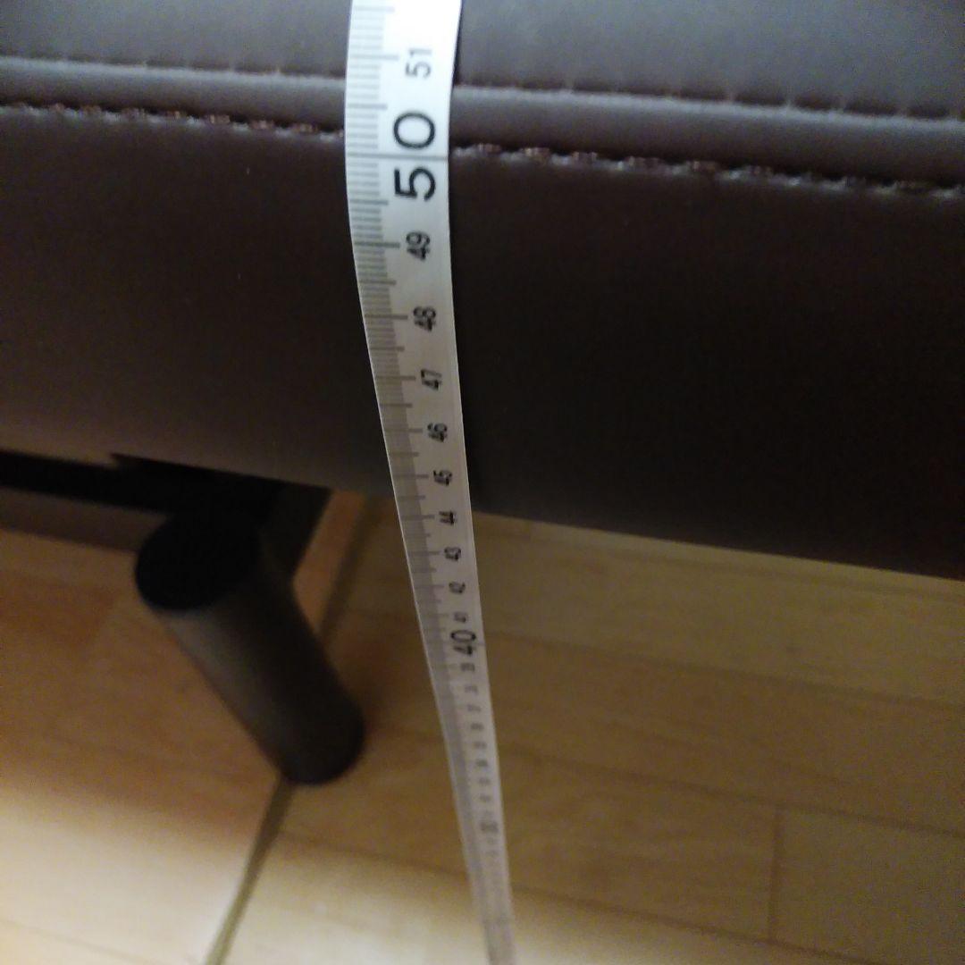 エステ・マッサージ施術 アームレスト付きベッド