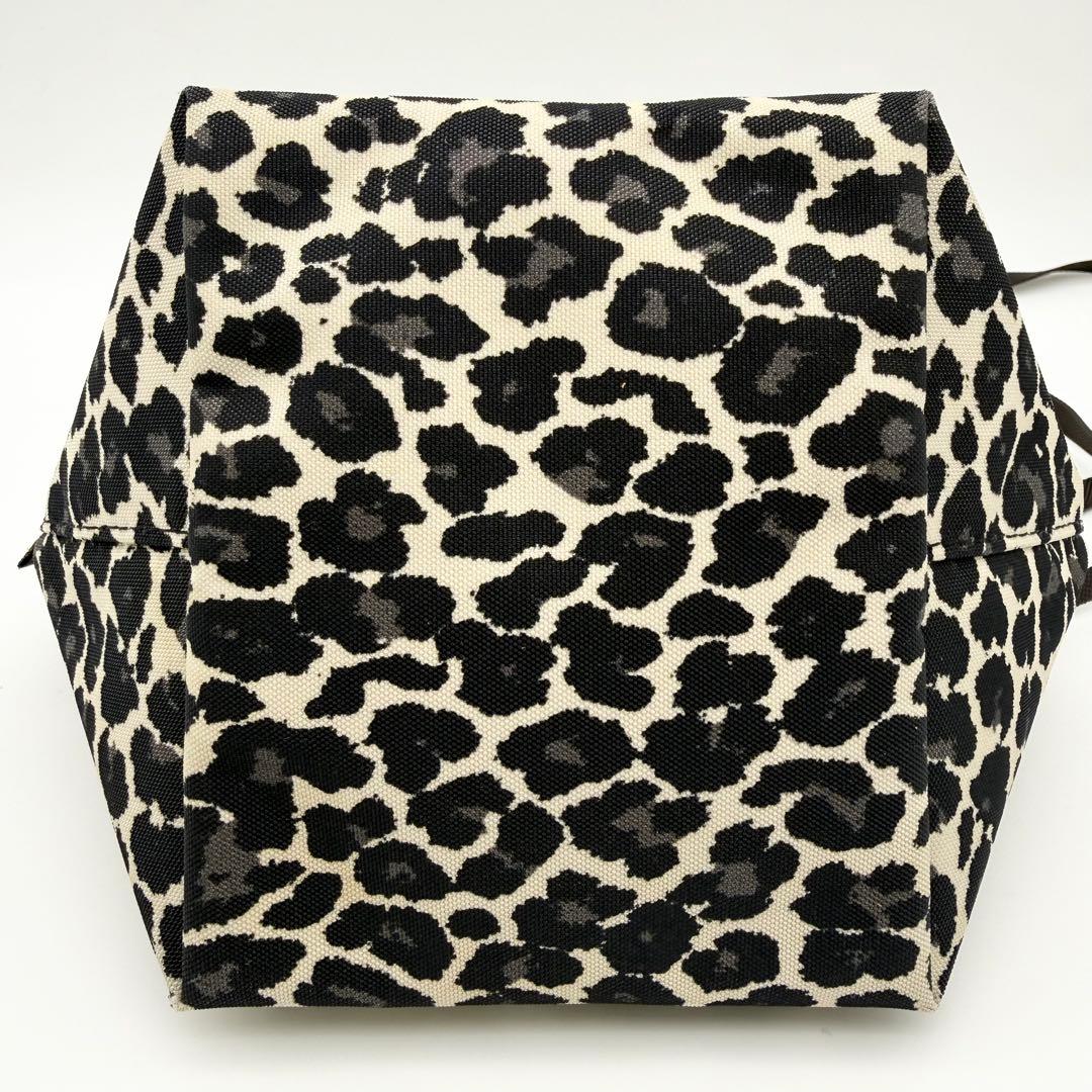 エルベシャプリエ 2885F 舟型ショルダーバッグ S パンサーブラン ヒョウ柄