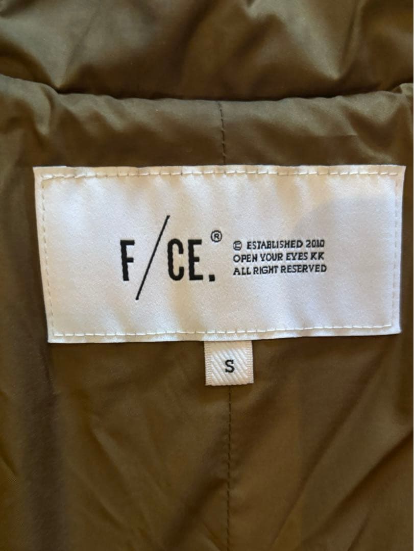 F/CE. ポンチョ風コート