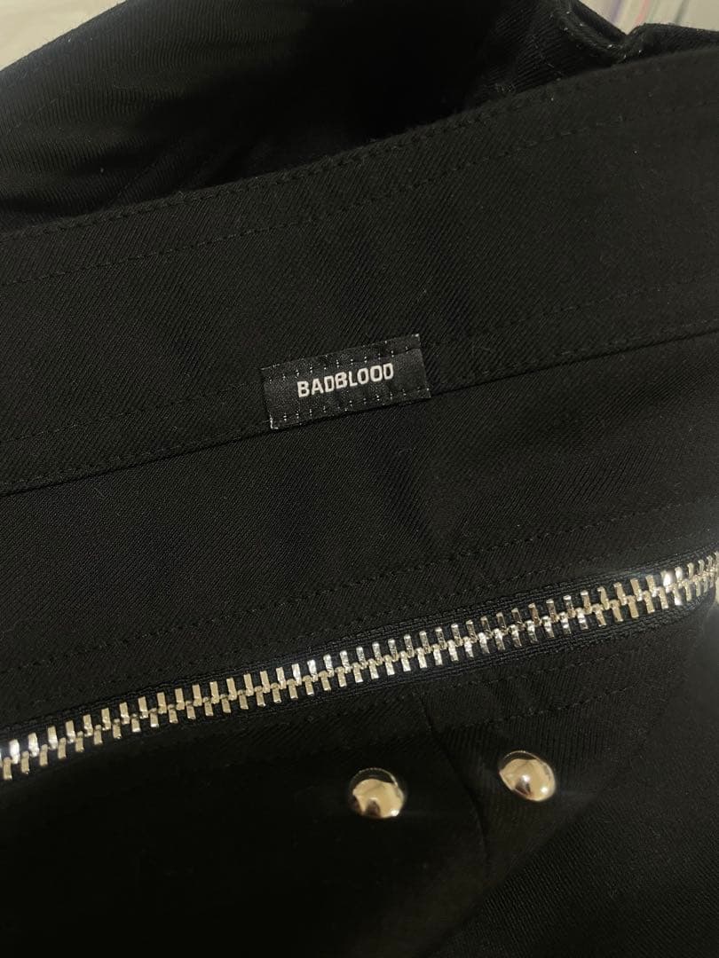 badblood スリムフィット ジップ パンツ