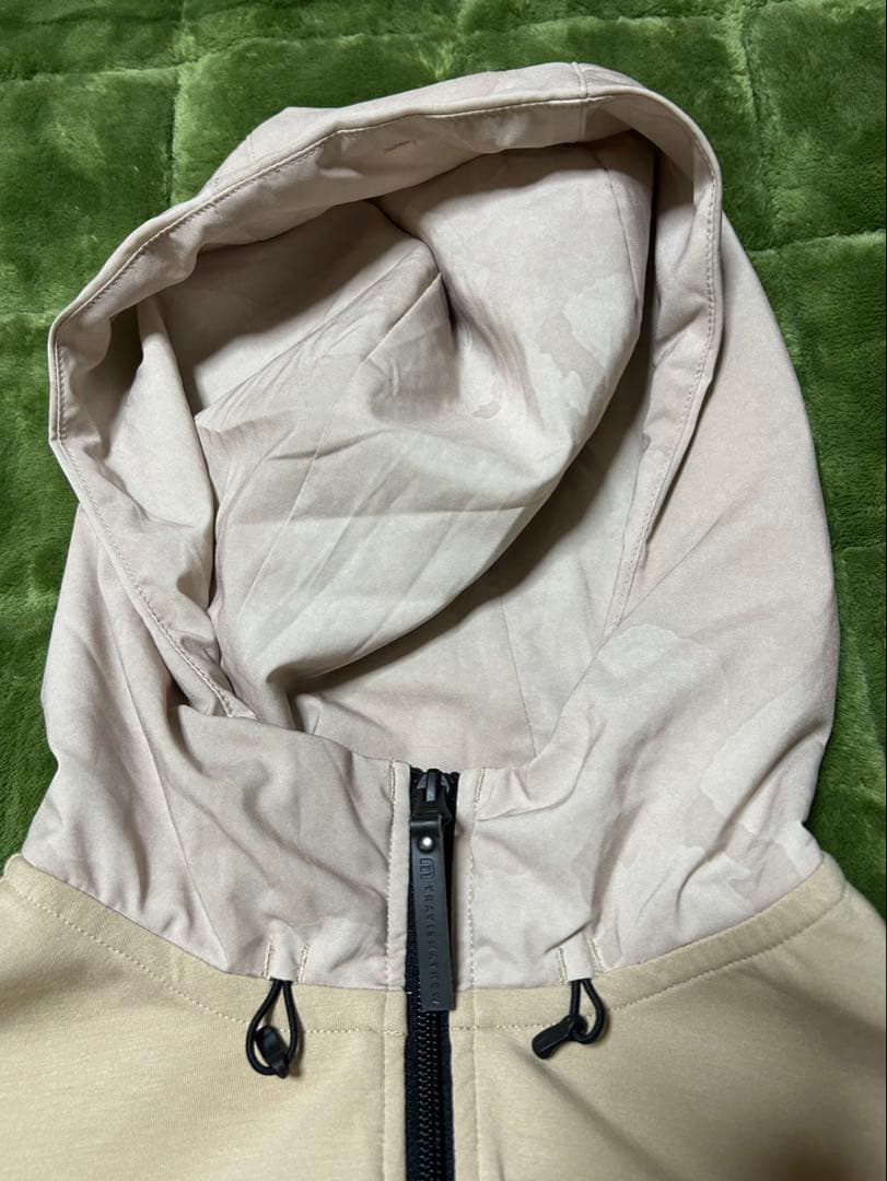 TRAVISMATHEW トラヴィスマシュー 新品未使用パーカー(ゴルフウェア)