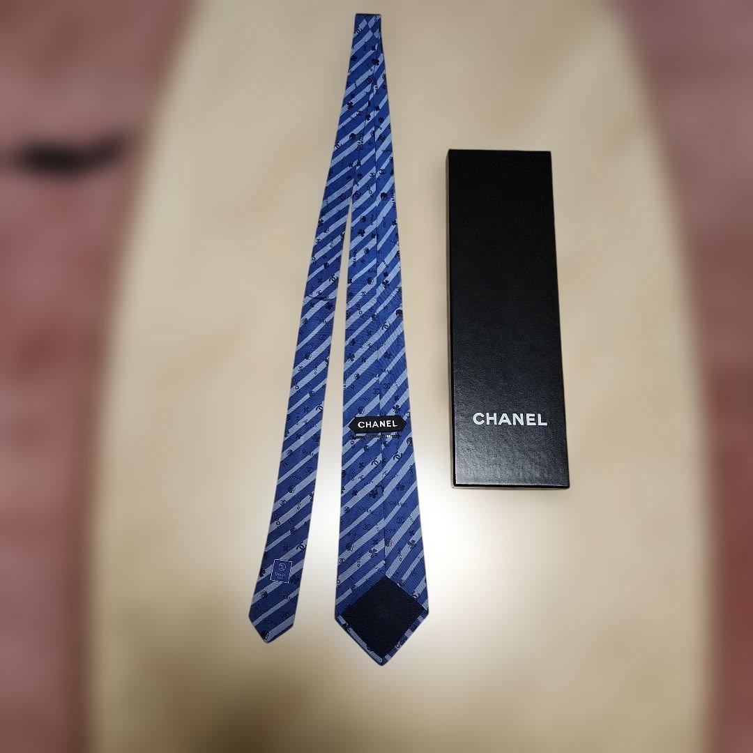 CHANEL 青 ストライプ ネクタイ 箱付き