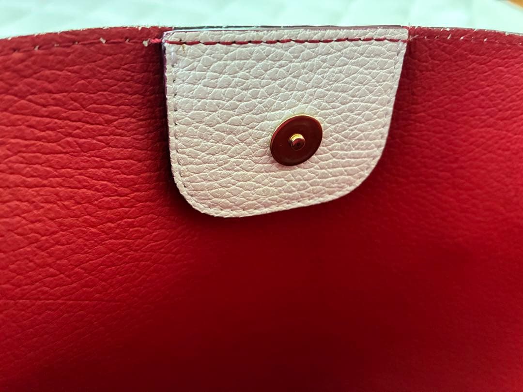 【美品】FURLAトートバッグ レザー 肩掛け ビジネス 大容量