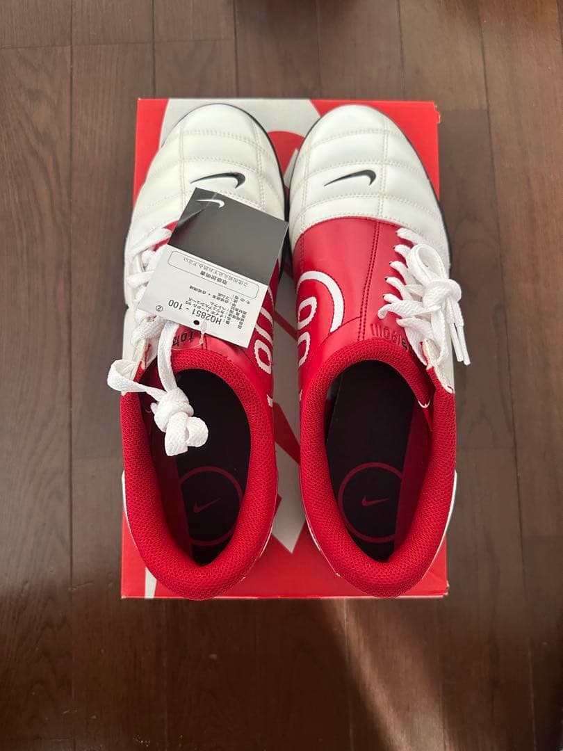 【未使用】NIKE TOTAL 90 ナイキフットサルシューズ　27.5センチ