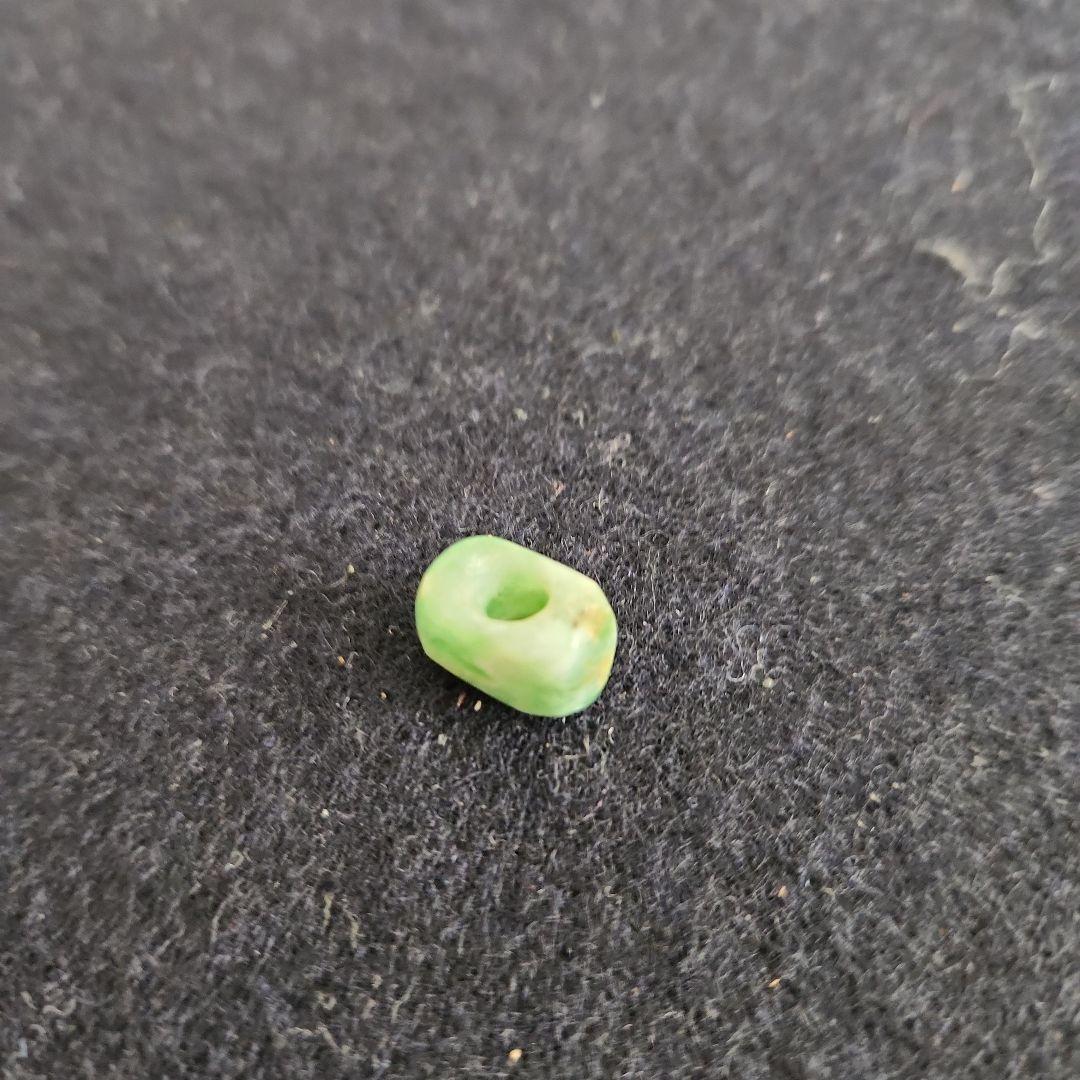 ヒスイの垂れ玉‥縄文時代