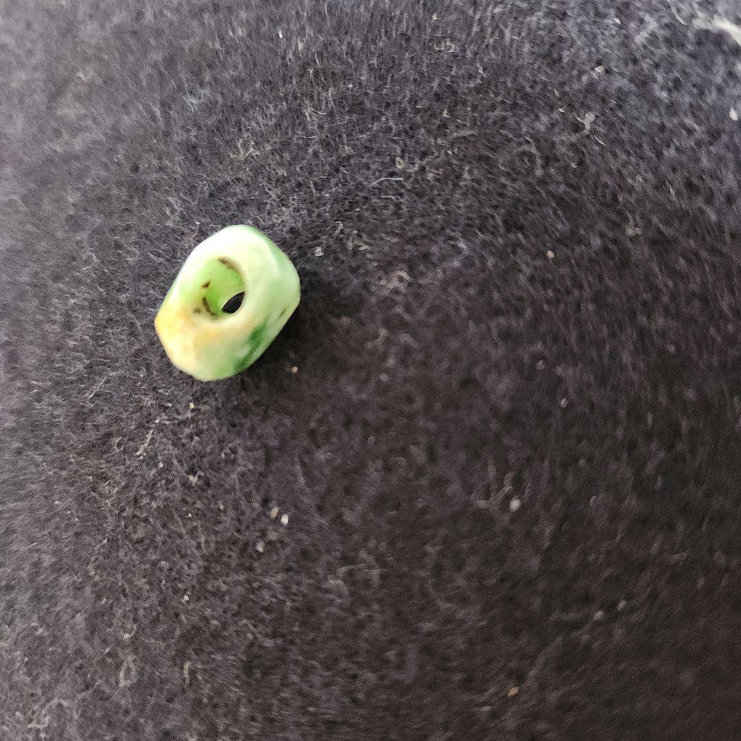 ヒスイの垂れ玉‥縄文時代